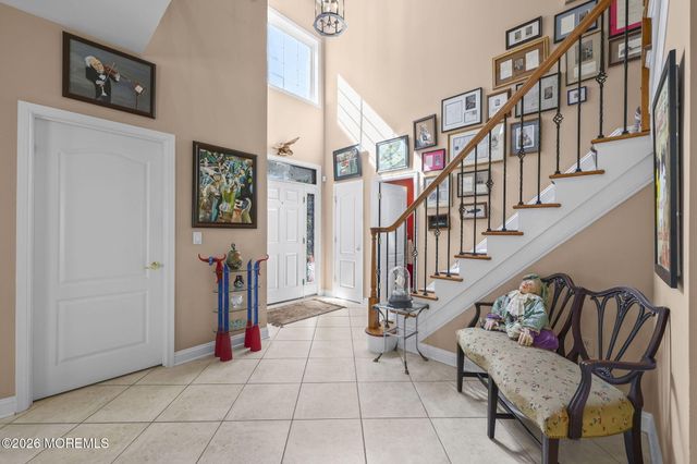 23 W Parsonage Way, Manalapan, NJ 07726