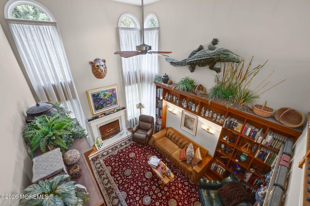 23 W Parsonage Way, Manalapan, NJ 07726