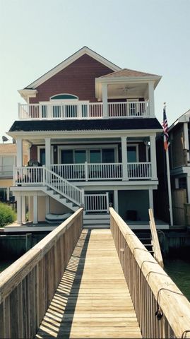 839 W Park Avenue, Long Beach, NY 11561