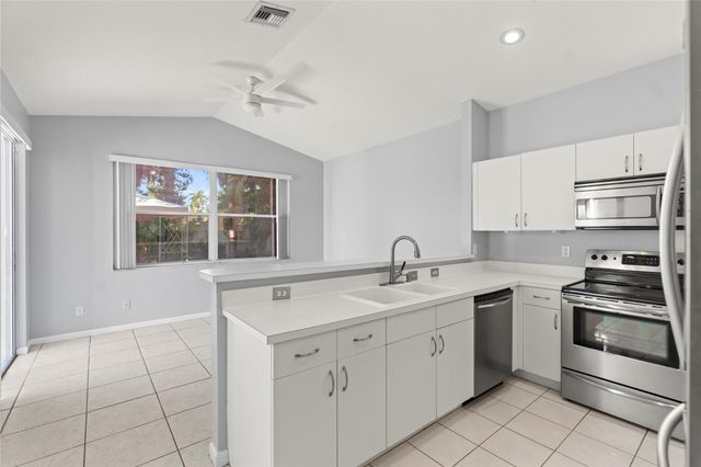 3222 NW 22nd Avenue, Oakland Park, FL 33309