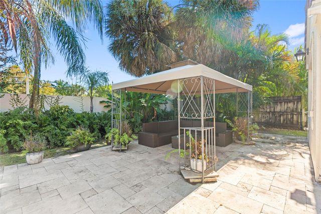 3222 NW 22nd Avenue, Oakland Park, FL 33309