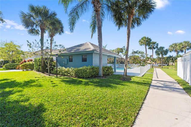 3222 NW 22nd Avenue, Oakland Park, FL 33309