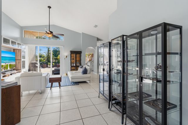 3222 NW 22nd Avenue, Oakland Park, FL 33309