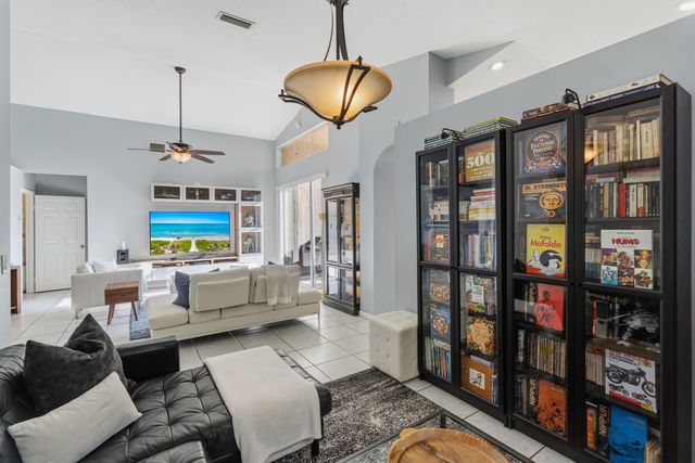 3222 NW 22nd Avenue, Oakland Park, FL 33309