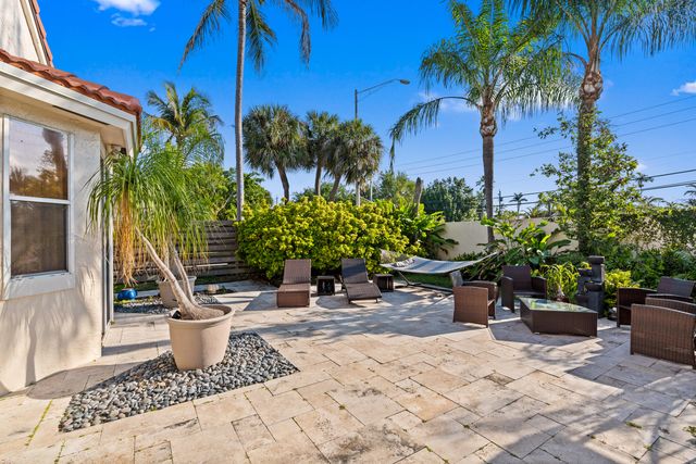 3222 NW 22nd Avenue, Oakland Park, FL 33309