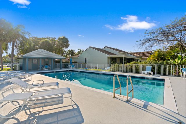 3222 NW 22nd Avenue, Oakland Park, FL 33309