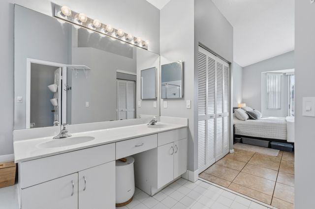 3222 NW 22nd Avenue, Oakland Park, FL 33309