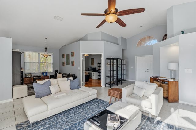 3222 NW 22nd Avenue, Oakland Park, FL 33309