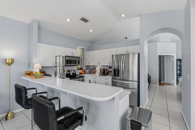 3222 NW 22nd Avenue, Oakland Park, FL 33309