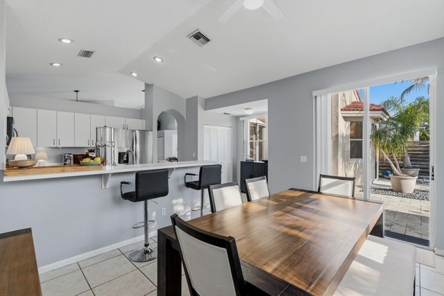 3222 NW 22nd Avenue, Oakland Park, FL 33309