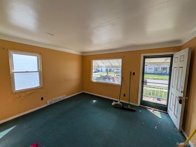 8838 Burt Road, Detroit, MI 48228