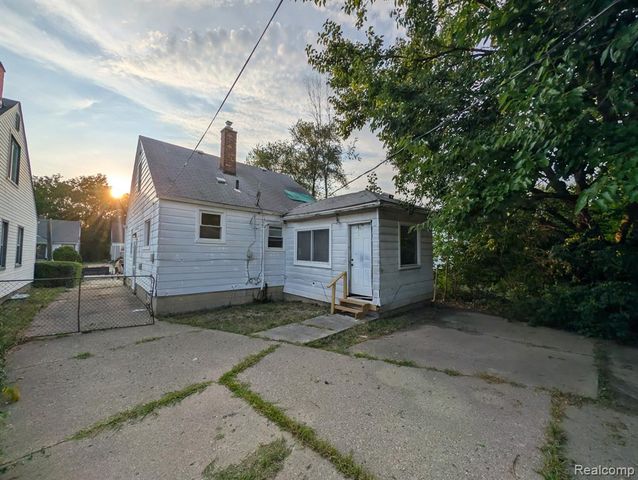 8838 Burt Road, Detroit, MI 48228