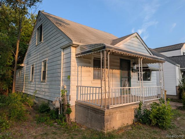 8838 Burt Road, Detroit, MI 48228