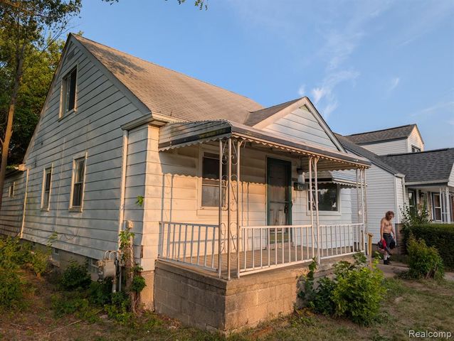 8838 Burt Road, Detroit, MI 48228