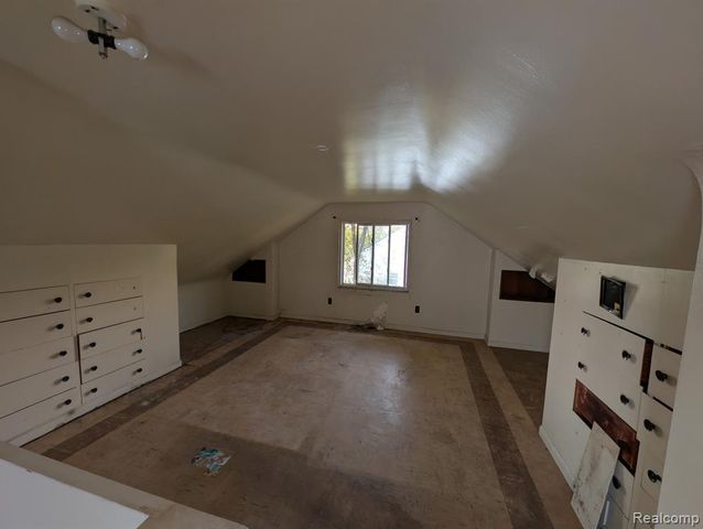 8838 Burt Road, Detroit, MI 48228