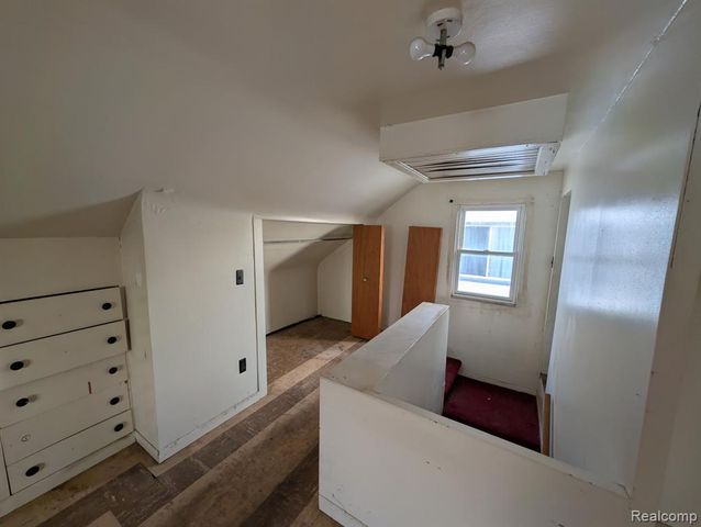 8838 Burt Road, Detroit, MI 48228