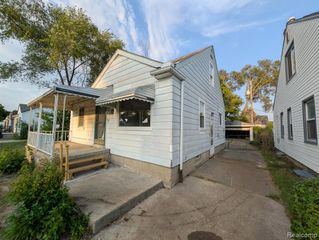 8838 Burt Road, Detroit, MI 48228