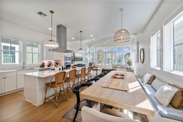 309 South Shore Dr, Port Aransas, TX 78373