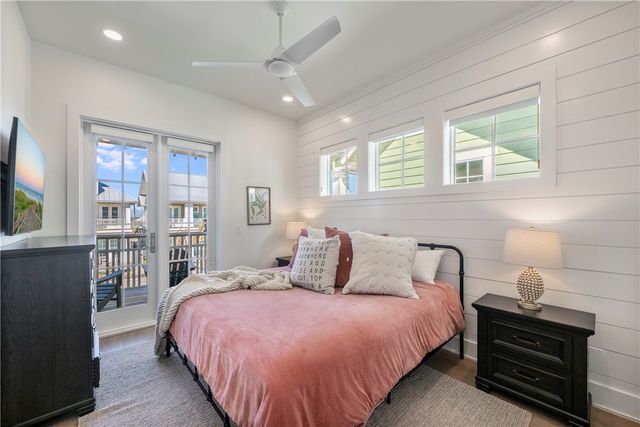 309 South Shore Dr, Port Aransas, TX 78373