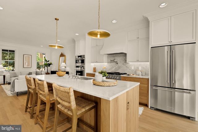 4830 8TH ST NW, Washington, DC 20011