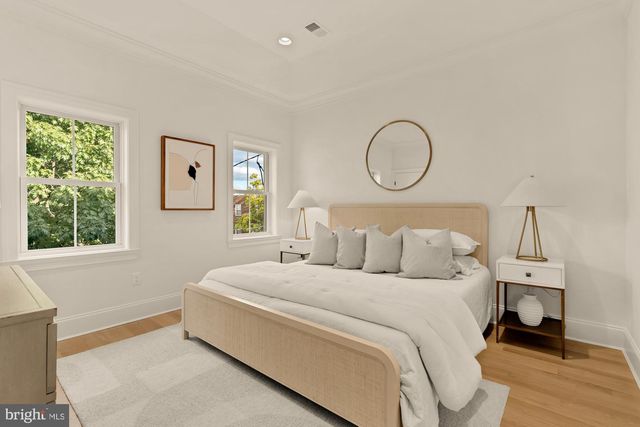 4830 8TH ST NW, Washington, DC 20011