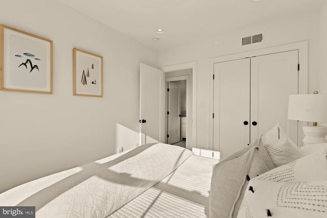 4830 8TH ST NW, Washington, DC 20011