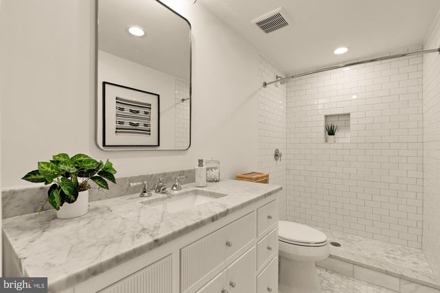 4830 8TH ST NW, Washington, DC 20011