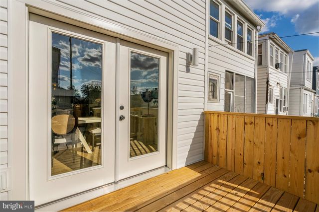 4830 8TH ST NW, Washington, DC 20011