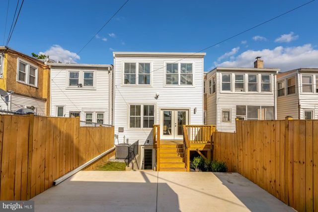 4830 8TH ST NW, Washington, DC 20011