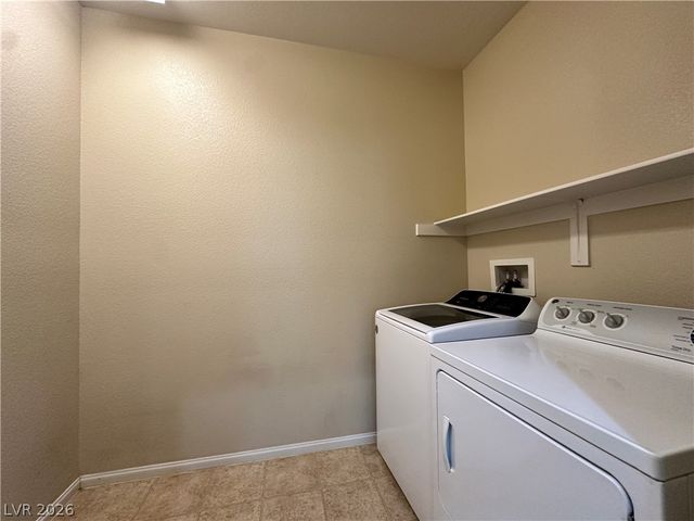 6733 Gallowgate Court, North Las Vegas, NV 89084