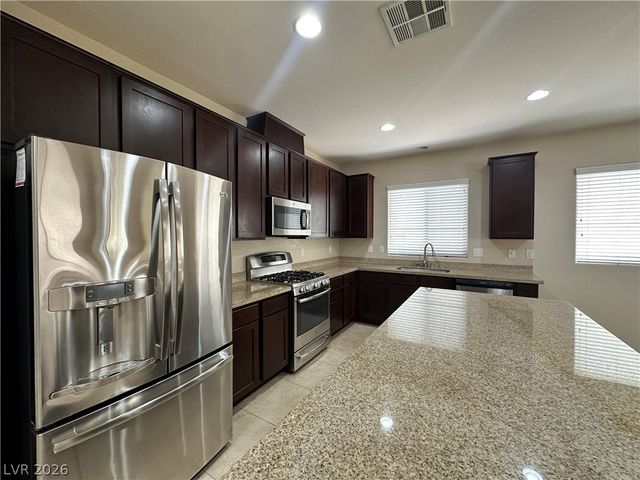 6733 Gallowgate Court, North Las Vegas, NV 89084