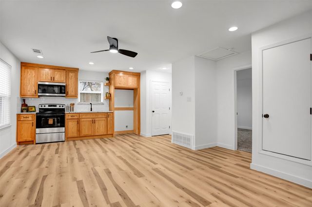 4005 Simonds Street, Greenville, TX 75401