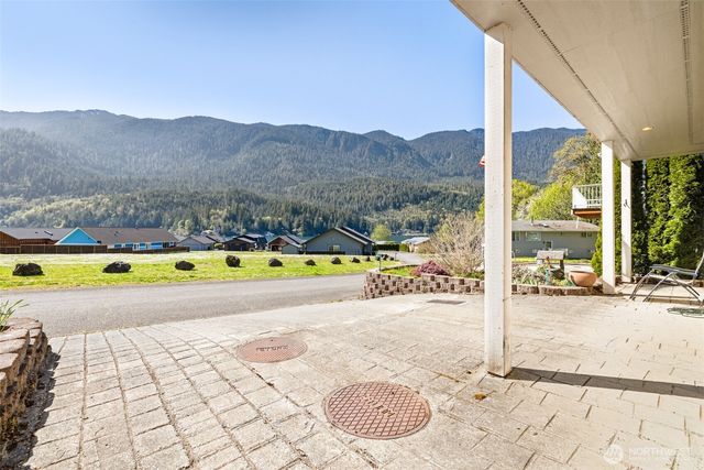 491 Maple Grove Road, Port Angeles, WA 98363