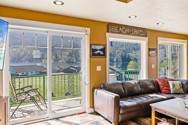 491 Maple Grove Road, Port Angeles, WA 98363