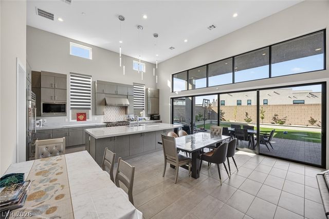10766 Agate Cliffs Avenue, Las Vegas, NV 89135