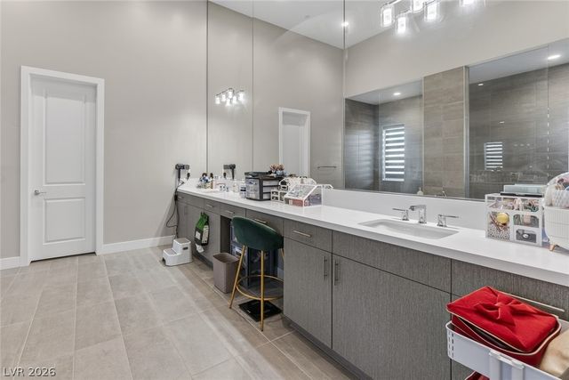 10766 Agate Cliffs Avenue, Las Vegas, NV 89135