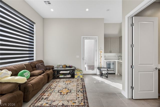 10766 Agate Cliffs Avenue, Las Vegas, NV 89135