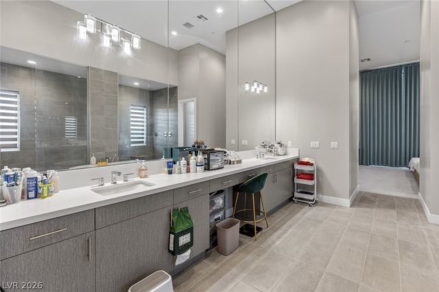 10766 Agate Cliffs Avenue, Las Vegas, NV 89135