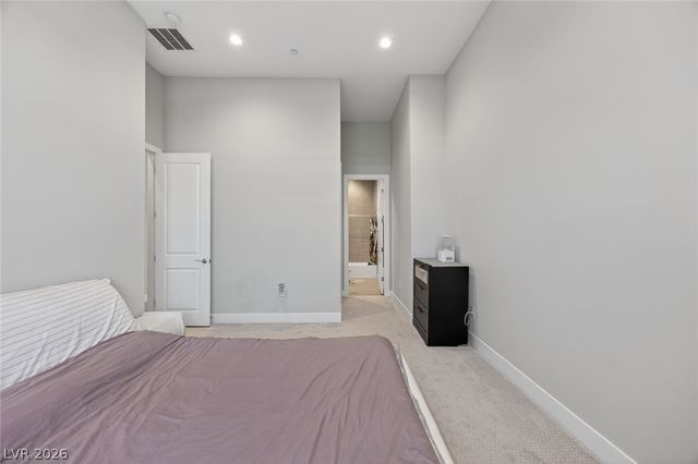 10766 Agate Cliffs Avenue, Las Vegas, NV 89135