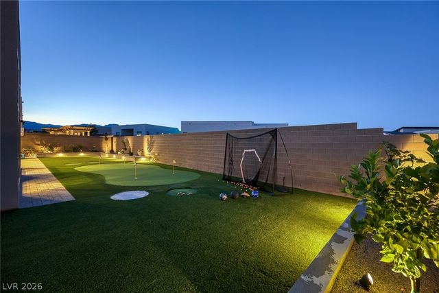 10766 Agate Cliffs Avenue, Las Vegas, NV 89135