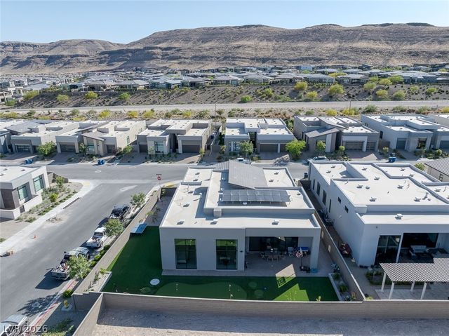 10766 Agate Cliffs Avenue, Las Vegas, NV 89135