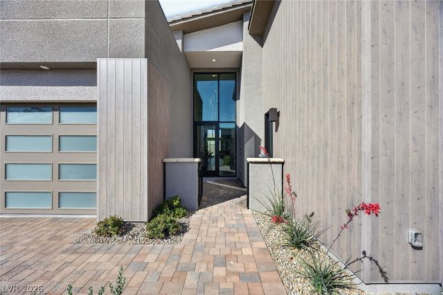10766 Agate Cliffs Avenue, Las Vegas, NV 89135