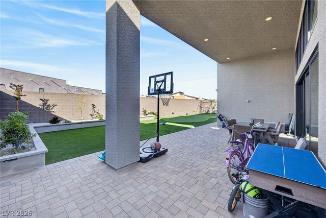 10766 Agate Cliffs Avenue, Las Vegas, NV 89135