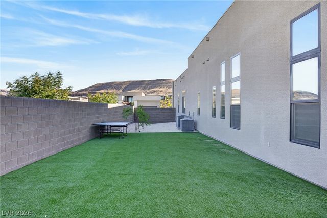 10766 Agate Cliffs Avenue, Las Vegas, NV 89135