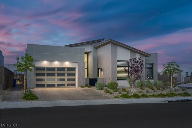 10766 Agate Cliffs Avenue, Las Vegas, NV 89135