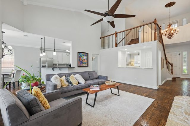 352 Cedar Crest Drive, Coppell, TX 75019