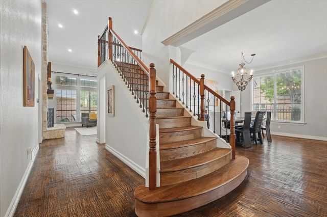 352 Cedar Crest Drive, Coppell, TX 75019