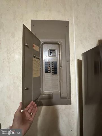 512 N PATTERSON PARK AVE, Baltimore, MD 21205