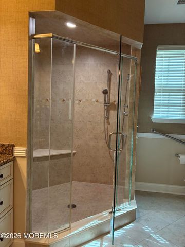 172 Wintergreen Drive, Manalapan, NJ 07726
