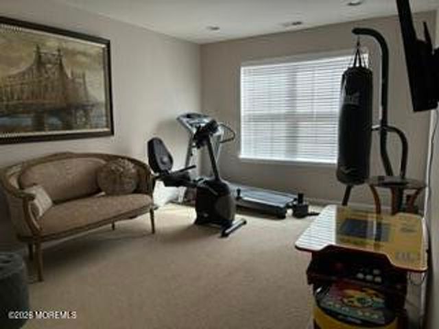 172 Wintergreen Drive, Manalapan, NJ 07726